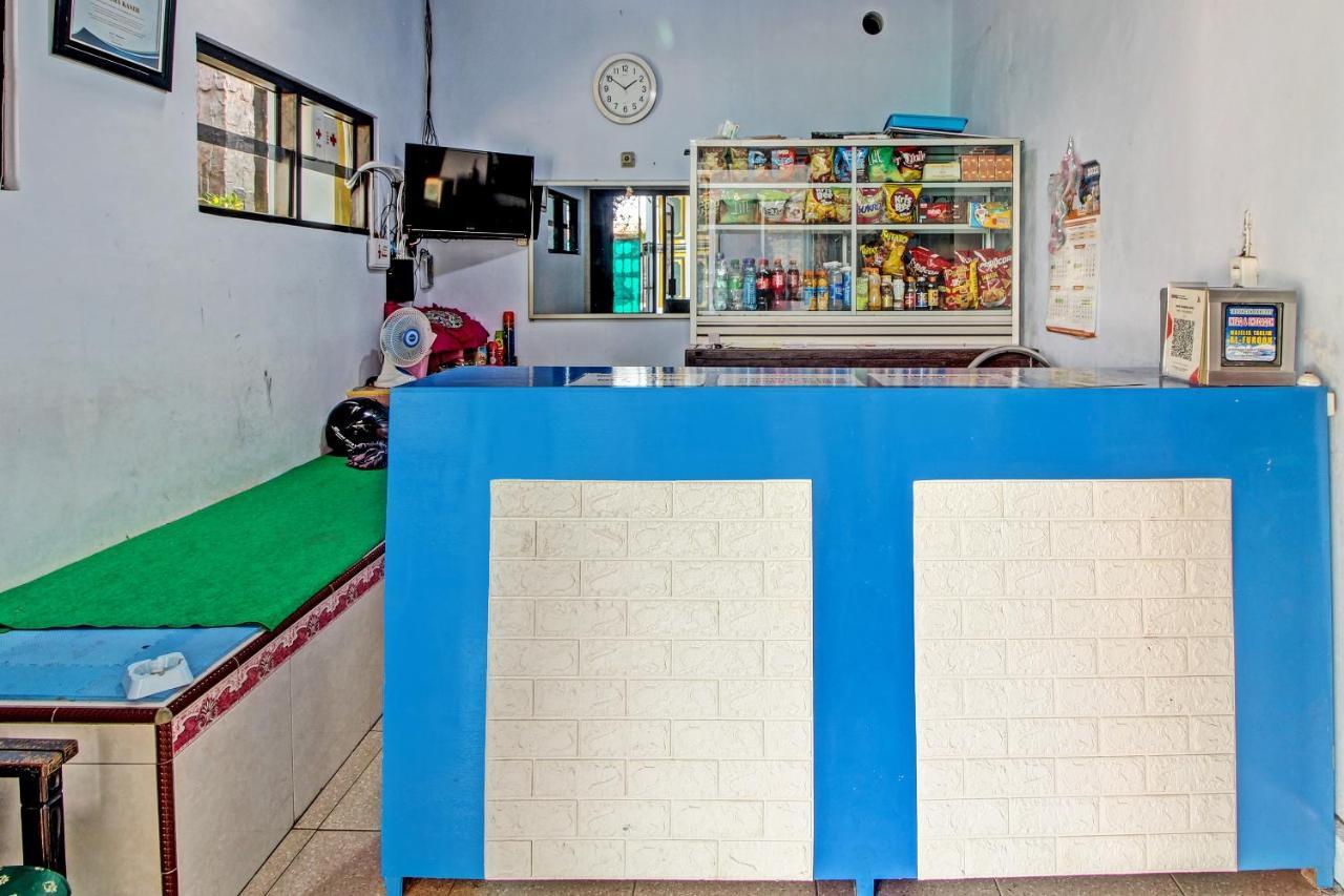 Spot On 91694 Hotel Rama Chandra Temanggung Екстериор снимка